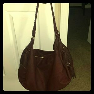 Leather shoulder bag