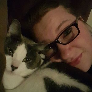 Meet your Posher, Anna lee