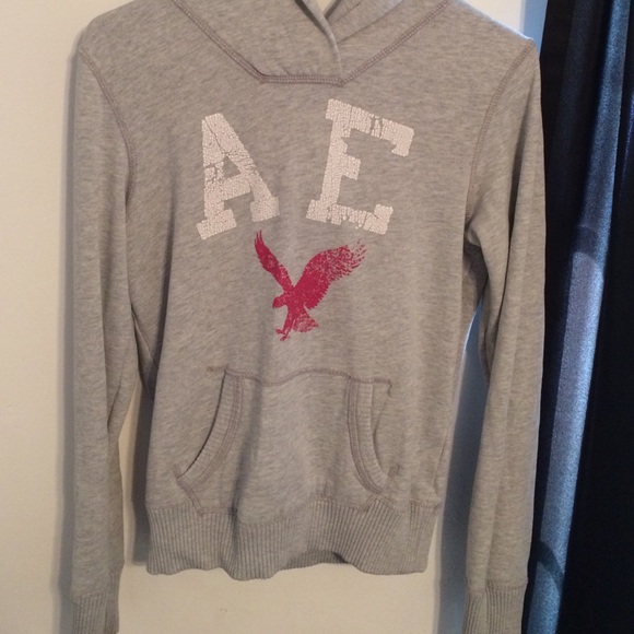 Super comfy AE hoodie😍