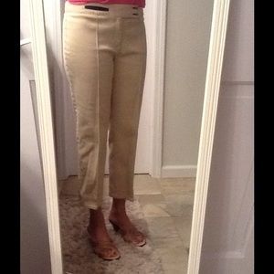 PRICE REDUCTION !!!! Tommy Hilfilger Capris size 6