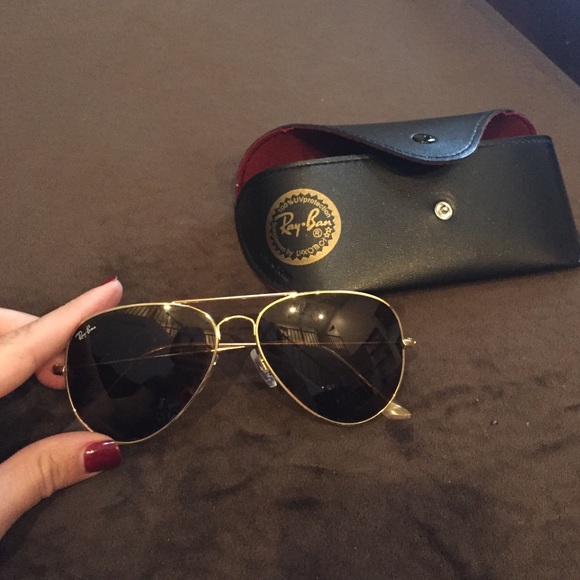 Unisex ray ban aviator sunglasses