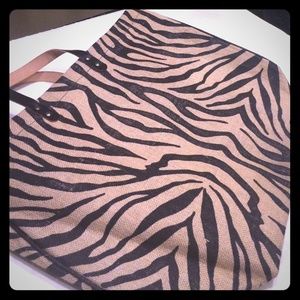 Zebra Straw/Burlap Market Tote