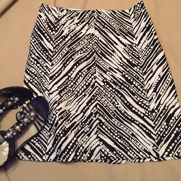 The Limited Dresses & Skirts - The Limited Skirt