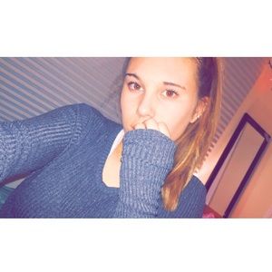 Meet your Posher, Marissa