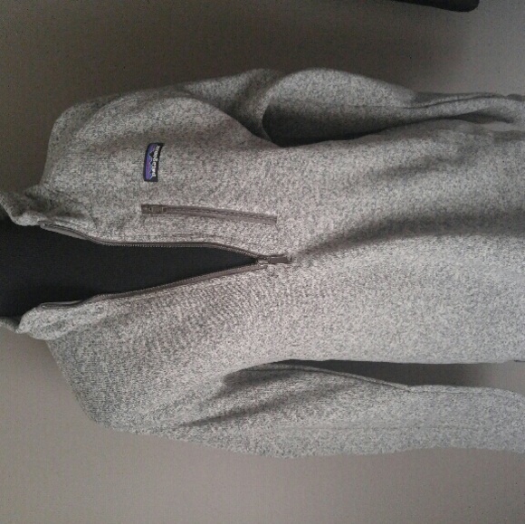 ***SOLD***Patagonia Men's Medium Sweatshirt