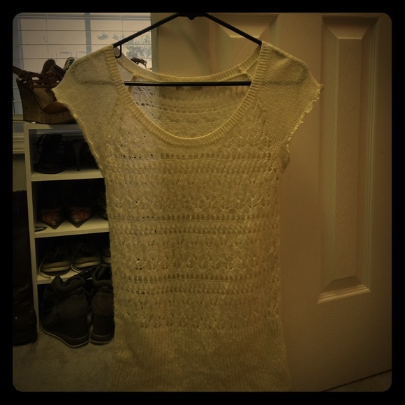 Vintage-looking Old Navy short-sleeved Sweater