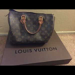 Authentic RIPPED Louis Vuitton speedy bag