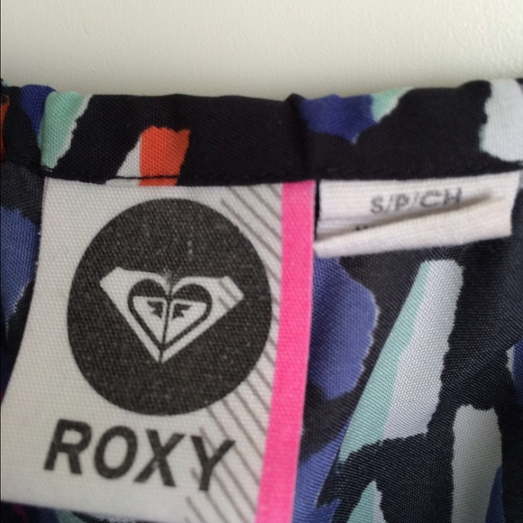 Fun geometric print shirt dress - Picture 2 of 2