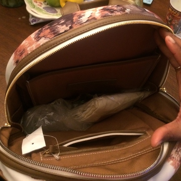 want les essentiels de la vie backpack - Picture 3 of 4