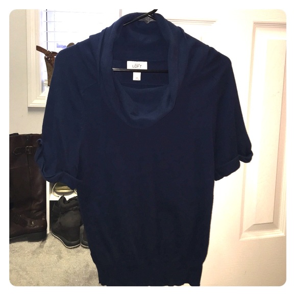 Ann Taylor LOFT short sleeved sweater