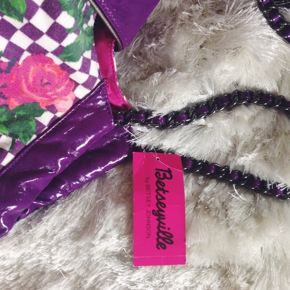 Betseyville Flowery Purple Tote - large - Picture 2 of 3