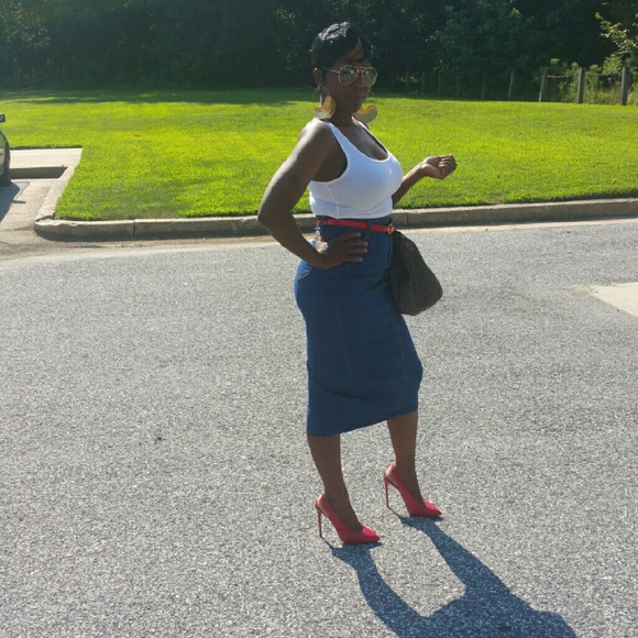 Split Back Denim Skinny Skirt M: 70 cm, - Picture 4 of 4