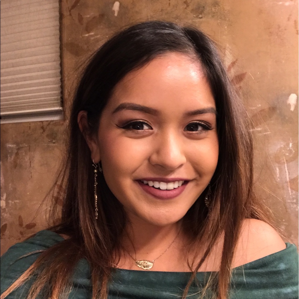 Meet your Posher, Alyssa