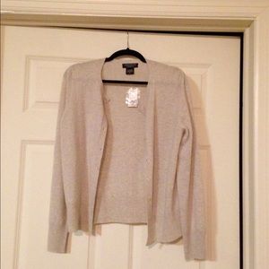 Lord & Taylor Cashmere sweater - with tags