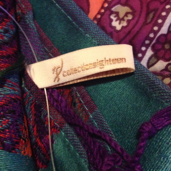 Colorful Turquoise Print Scarf - Picture 3 of 3