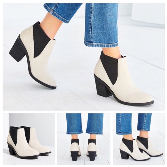 Urban Outfitters Taupe Suede Chelsea Ankle Bootie - Picture 2 of 2