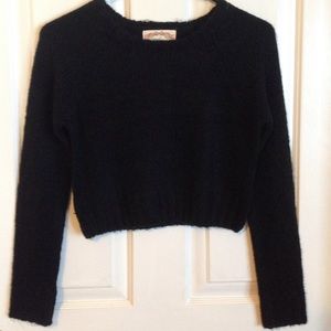 Black Crop Sweater