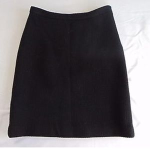 ❤️Preloved banana republic black skirt size 0❤️