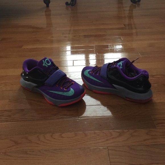 Worn 3 times / Good condition - Picture 2 of 3