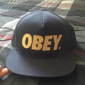 Obey snap back