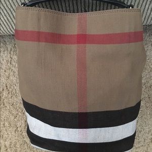 Authentic Burberry canvas check medium  Hobo