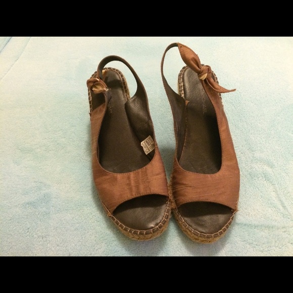 ERIC MICHAEL espadrilles size 10 (40) p/o - Picture 2 of 4