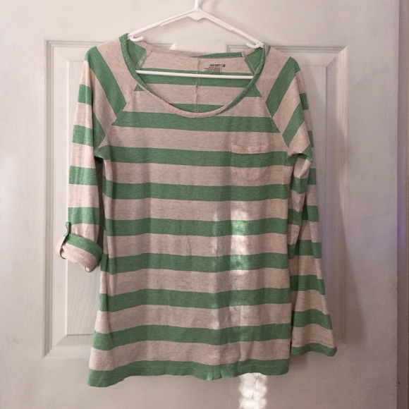 Old Navy top