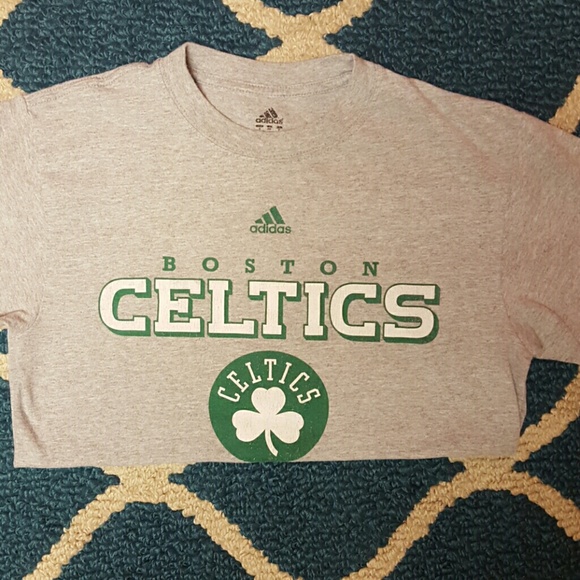 Boston Celtics tshirt