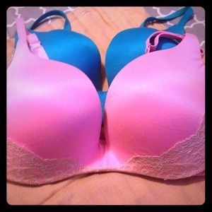 The Toria secret incredible push-up bra