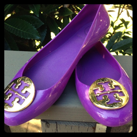 Beautiful Tory Burch jelly flats