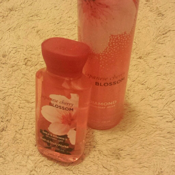 Bath&Body Japanese Cherry Diamond Shimmer