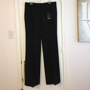 Ann Taylor trouser leg sig fit.