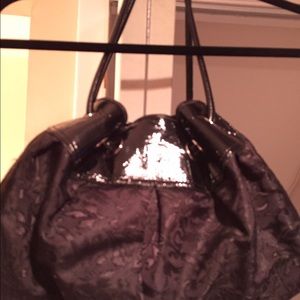 Black nylon/patent leather pocketbook