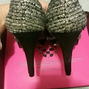 Vince Camuto Shoes - Black and Silver Tweed Vince Camuto Zella Shoe Vince Camuto Shoes - Black and Silver Tweed Vince Camuto Zella Shoe