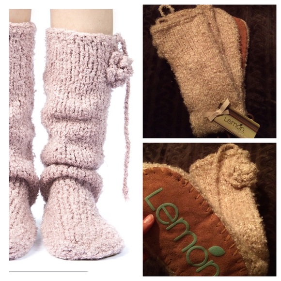 Women's slippers w flower -o/s Nwt