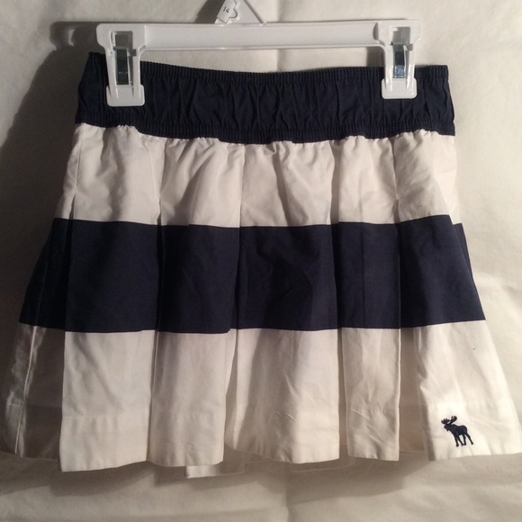 Kids Abercrombie skirt