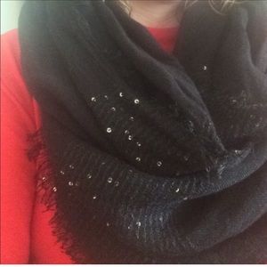 Black scarf