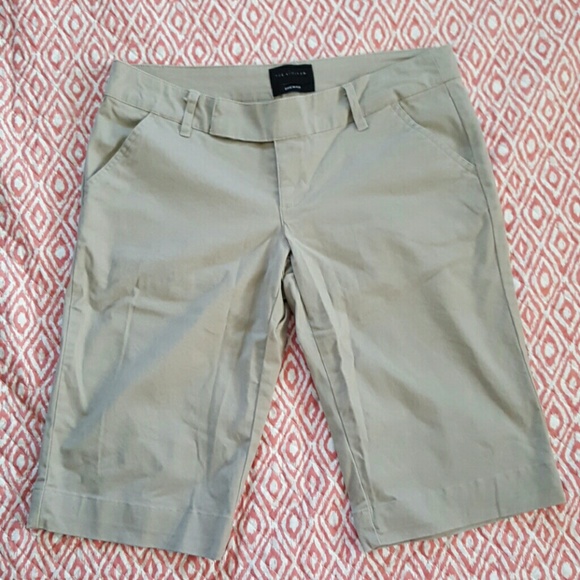DONATED The Limited Drew fit Bermuda shorts