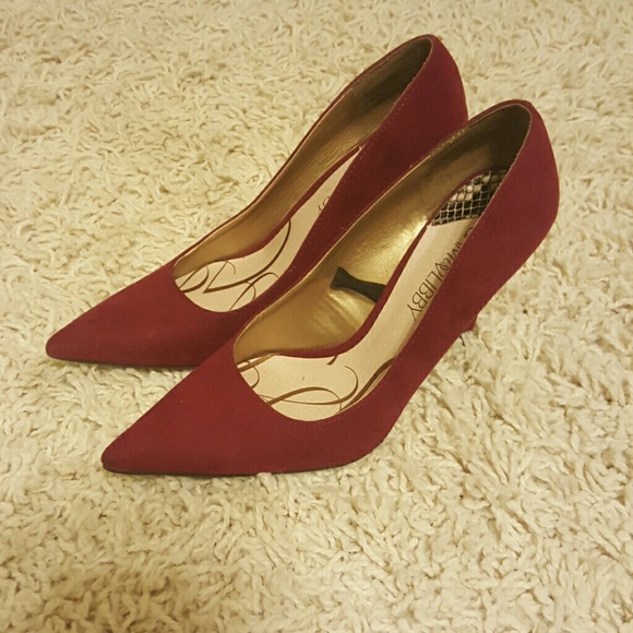 Red Pointed-Toe Heels