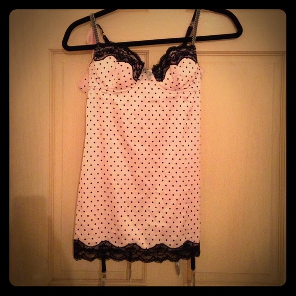 Victoria secret sexy little things NWT 34B