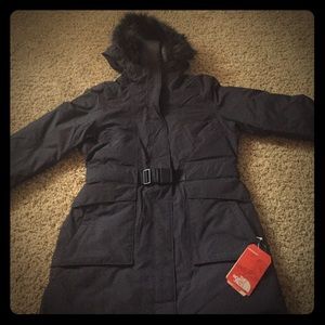 Sold NORTH FACE dunagiri parka