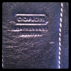 ***COACH PURSE***