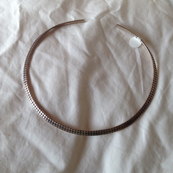 Anthropologie Jewelry - Vintage silver neck cuff /necklace