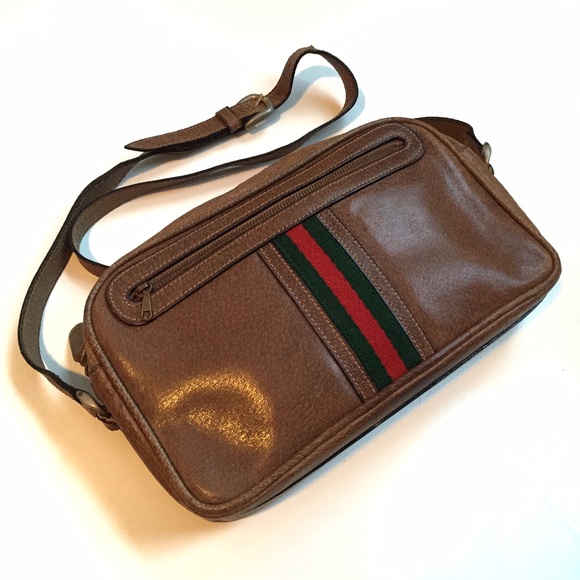 Gucci Handbags - Vintage Gucci Crossbody Bag