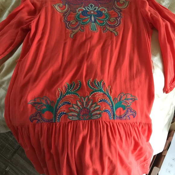 Flying tomato dress