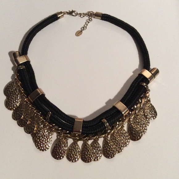 Claire's Gold Disc Rope necklace