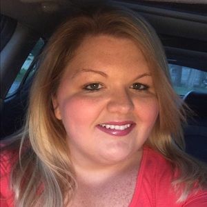 Meet your Posher, Whitney