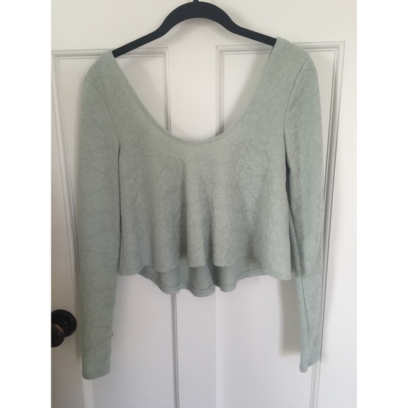 Urban Outfitters Long Sleeve Crop Top