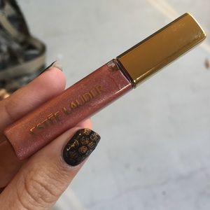 Estēe Lauder Pure Color gloss in Magnificent Mauve