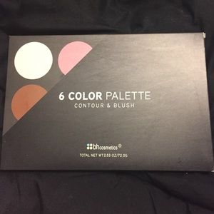 Contour and blush palette! BH cosmetics. BRAND NEW